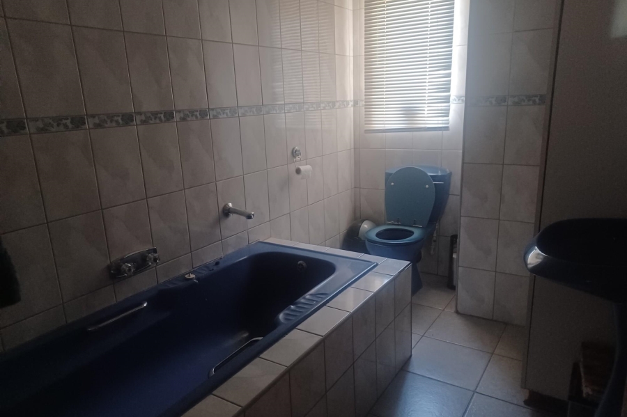 3 Bedroom Property for Sale in Riebeeckstad Free State